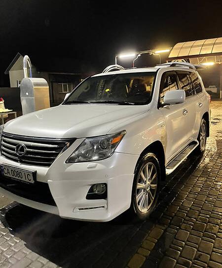 Lexus LX 570 2010