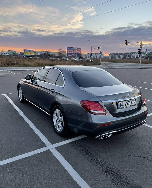 Mercedes-Benz E 200 W213 2016