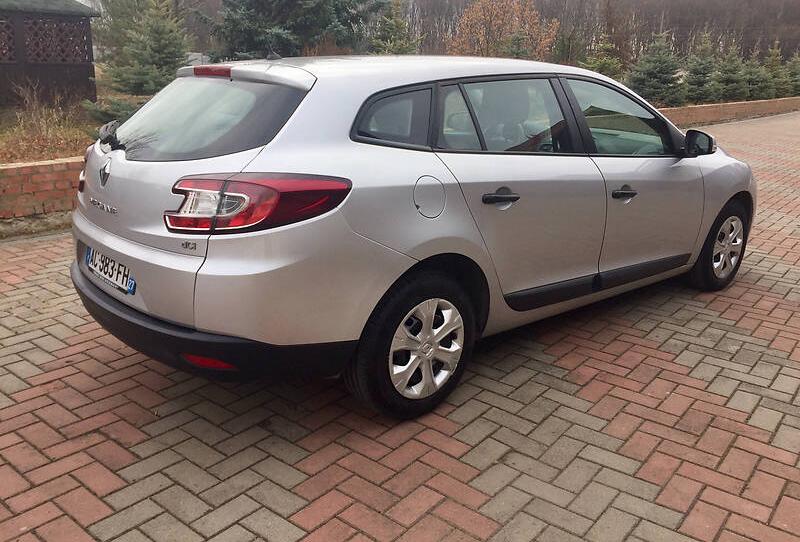 Renault Megane ne crachen  2009