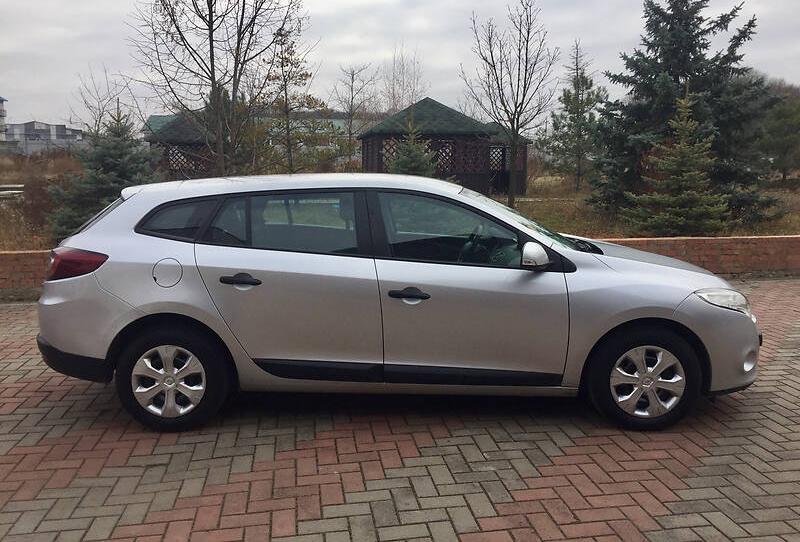 Renault Megane ne crachen  2009