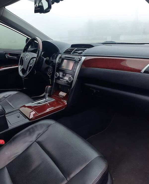 Toyota Camry 2011