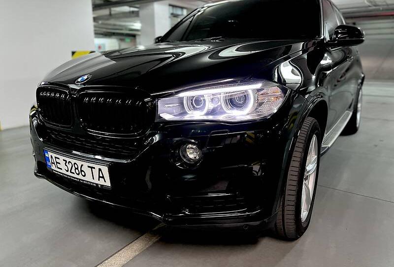 BMW X5 OFFICIAL  2015