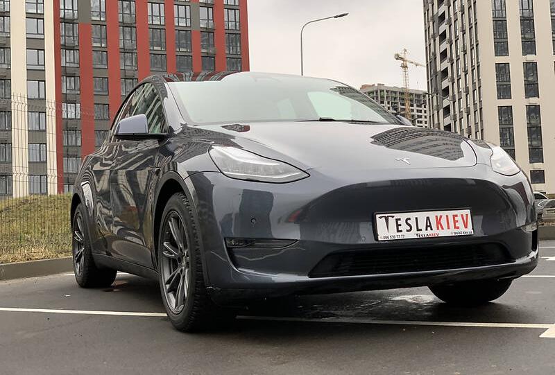 Tesla Model Y 2020