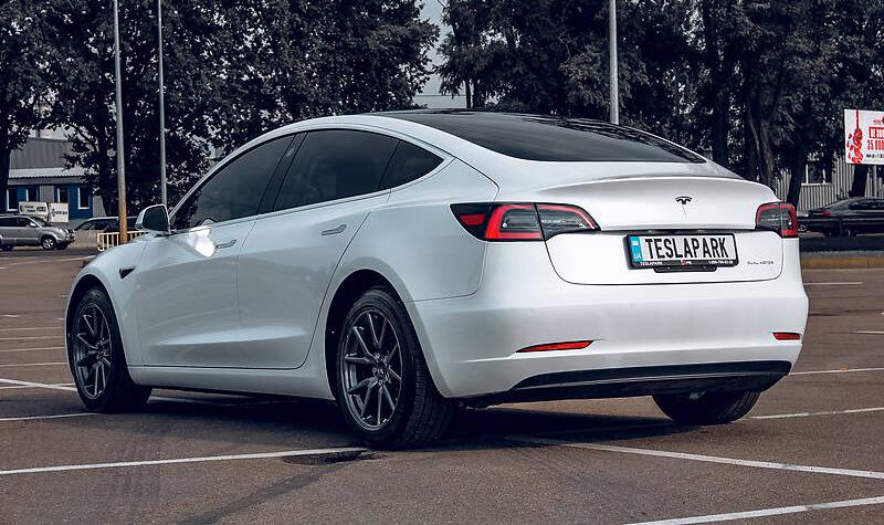Tesla Model 3 LR Dual Motor 83 kv 2021