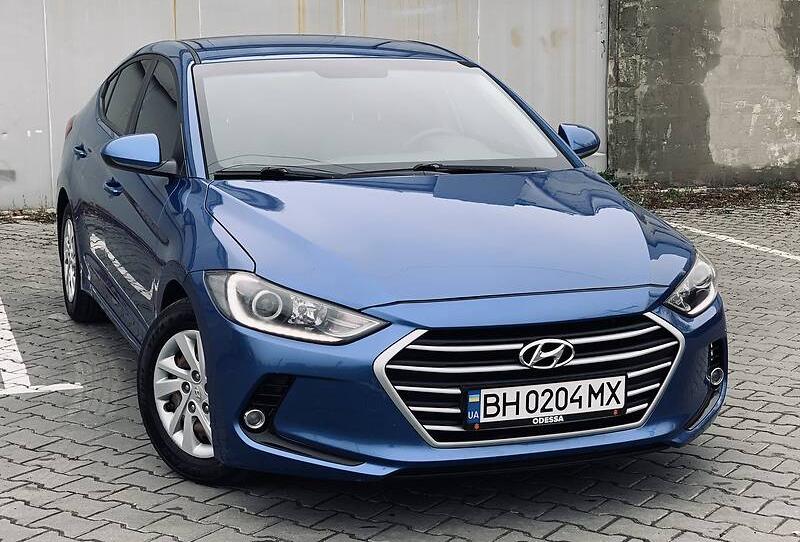 Hyundai Elantra IDEAL 2017
