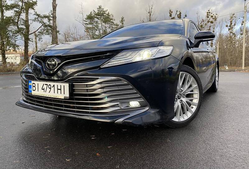 Toyota Camry Premium  2018