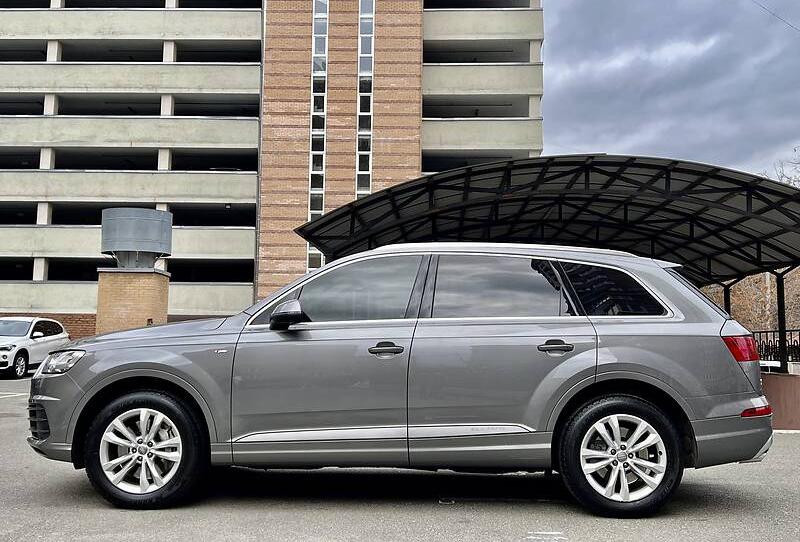 Audi Q7 S line 2017