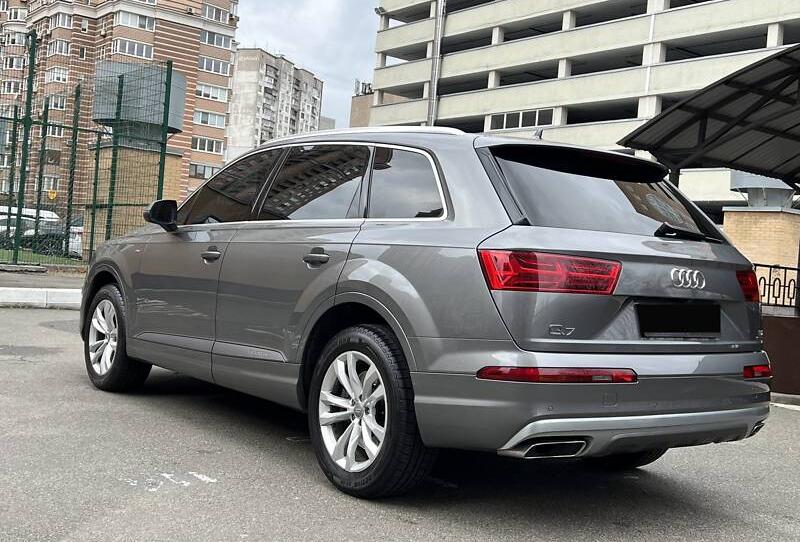 Audi Q7 S line 2017