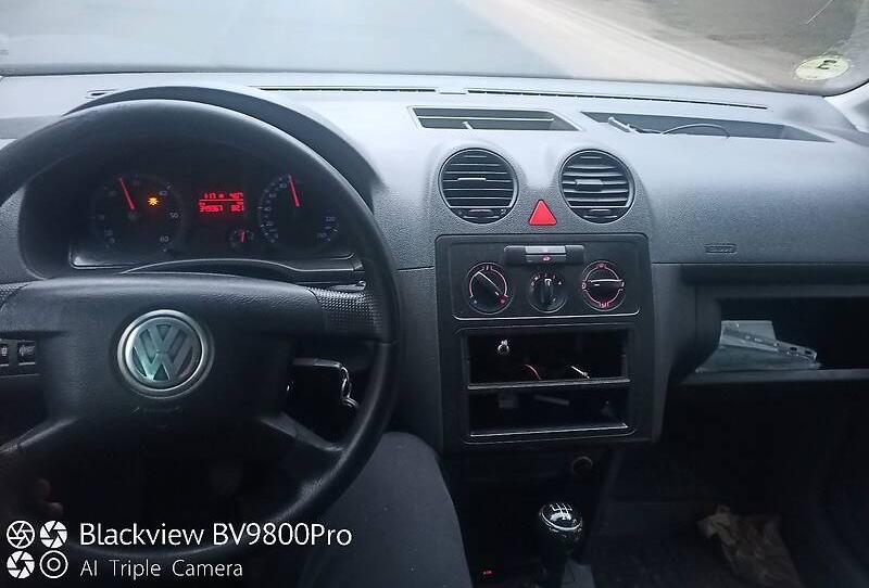 Volkswagen Caddy пасс. 2005