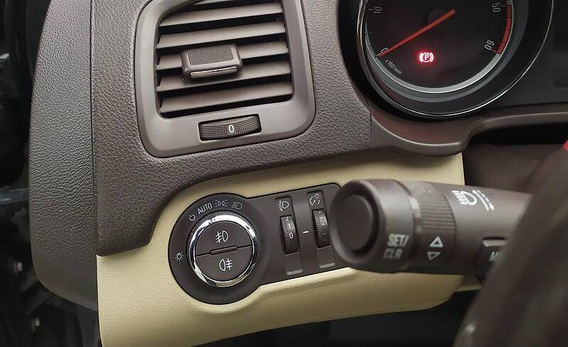 Opel Insignia 2012