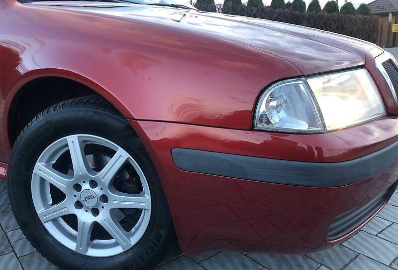 Skoda Octavia Tour Motor SR 2003