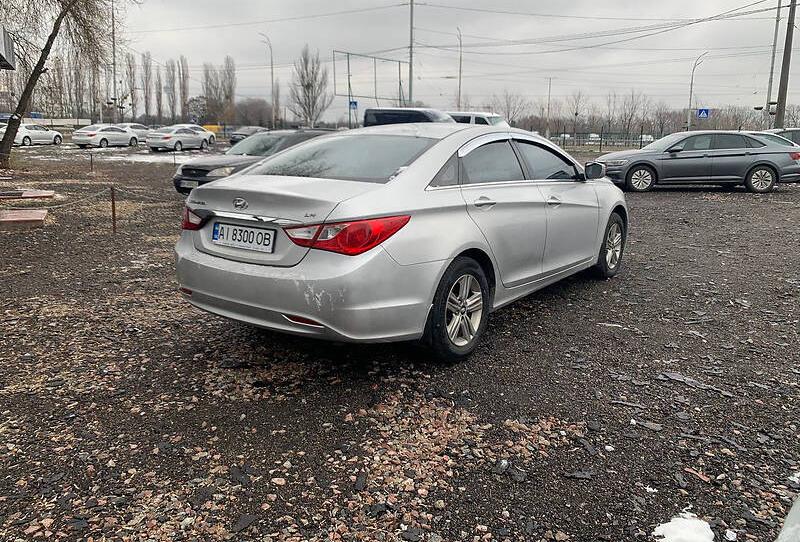 Hyundai Sonata CARLAND  2012