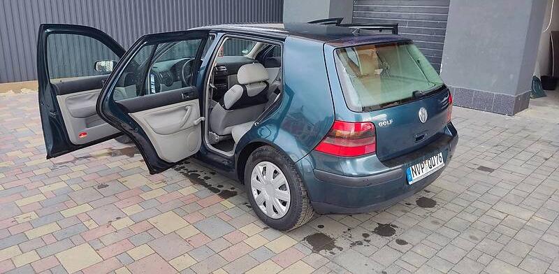 Volkswagen Golf IV AC 2000
