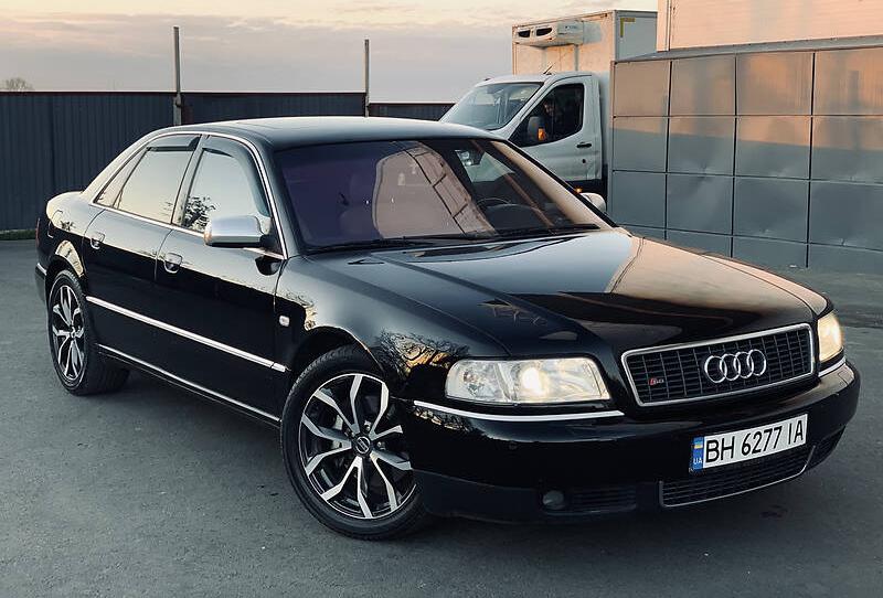 Audi A8 S8 2000