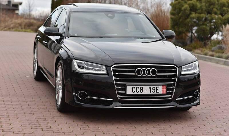 Audi A8 S LINE MAXIMAL  2014
