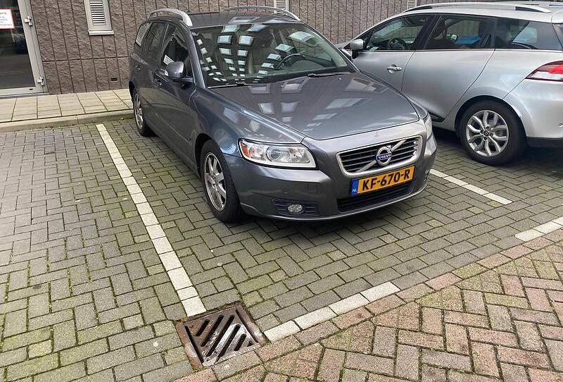 Volvo V50 Momentum  2012