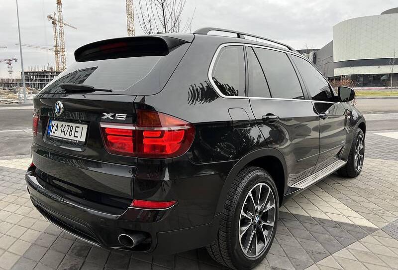 BMW X5 OFFICIAL 2011