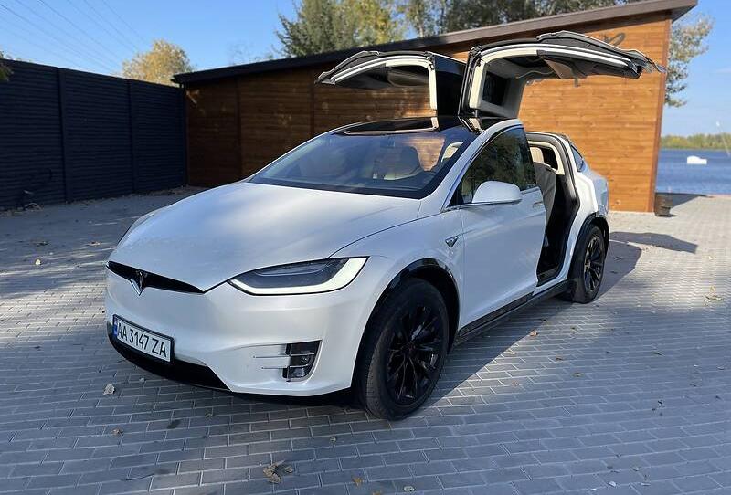 Tesla Model X 100D 2017