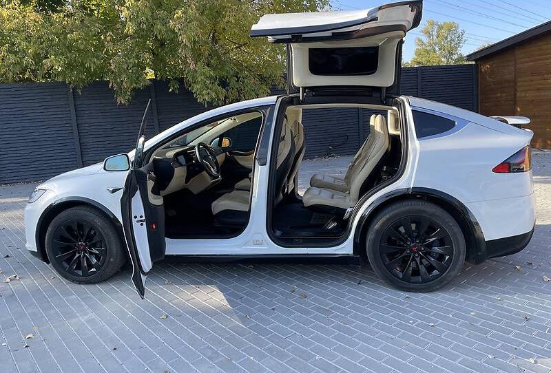 Tesla Model X 100D 2017