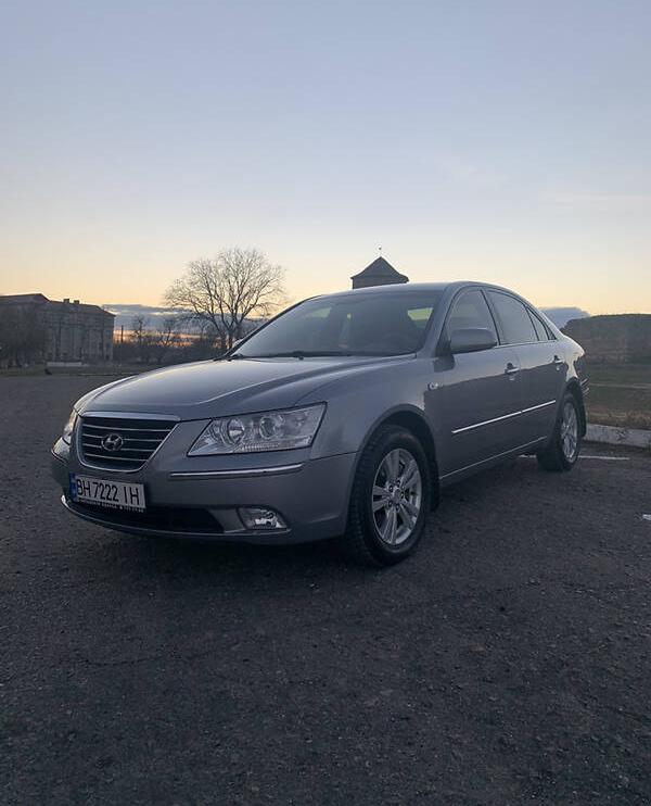 Hyundai Sonata 2009