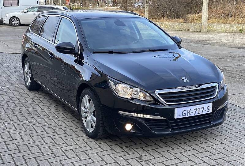 Peugeot 308 Executiv Pano Camera 2015