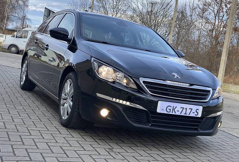 Peugeot 308 Executiv Pano Camera 2015