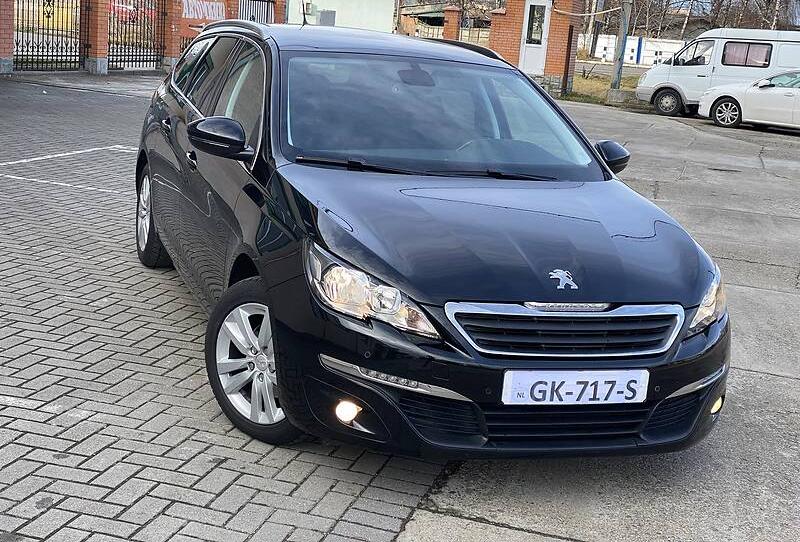 Peugeot 308 Executiv Pano Camera 2015