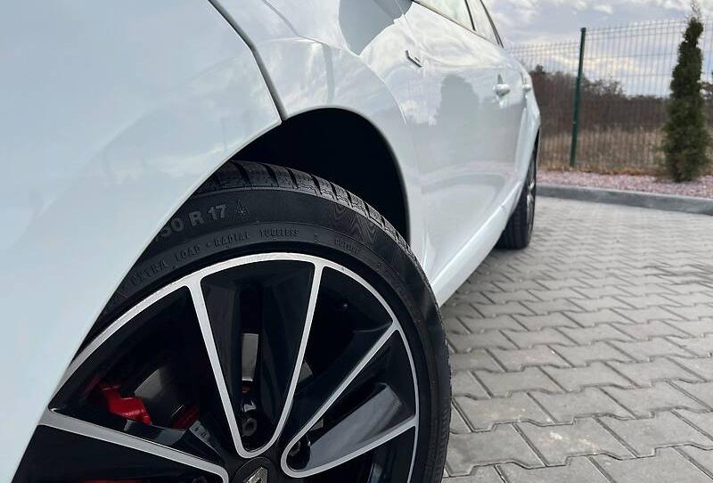 Renault Megane BOSE 2013           2013