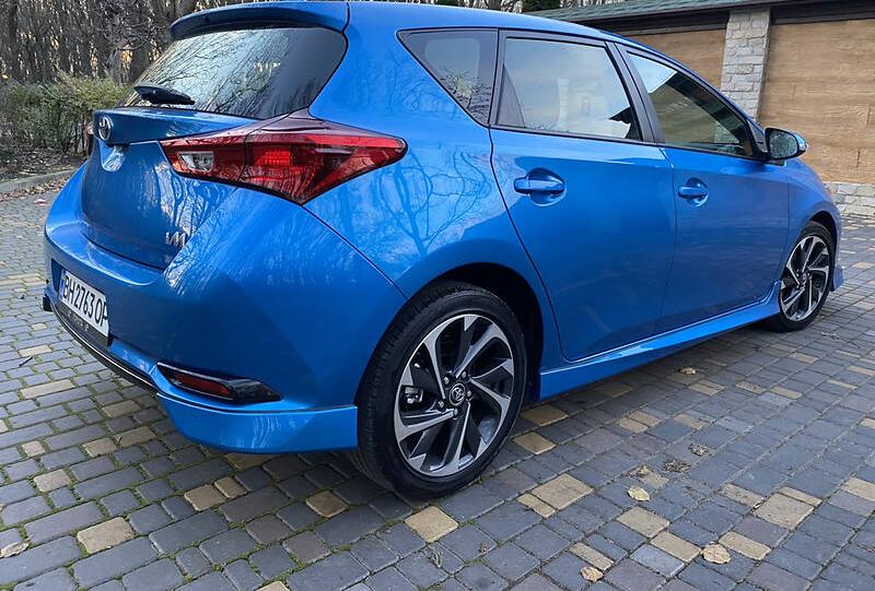Toyota Corolla IM SPORT  2017