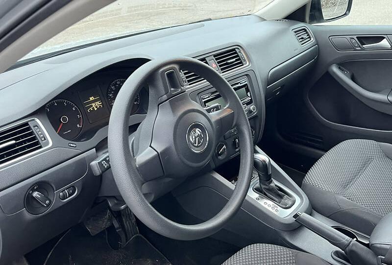 Volkswagen Jetta 2013