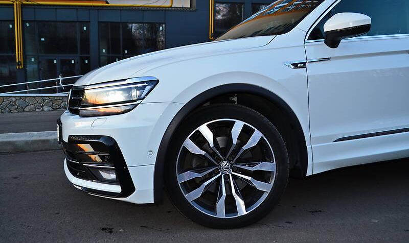 Volkswagen Tiguan R LINE PANORAMA 2018