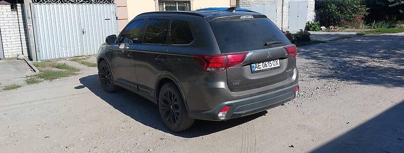 Mitsubishi Outlander Limited edition 2017