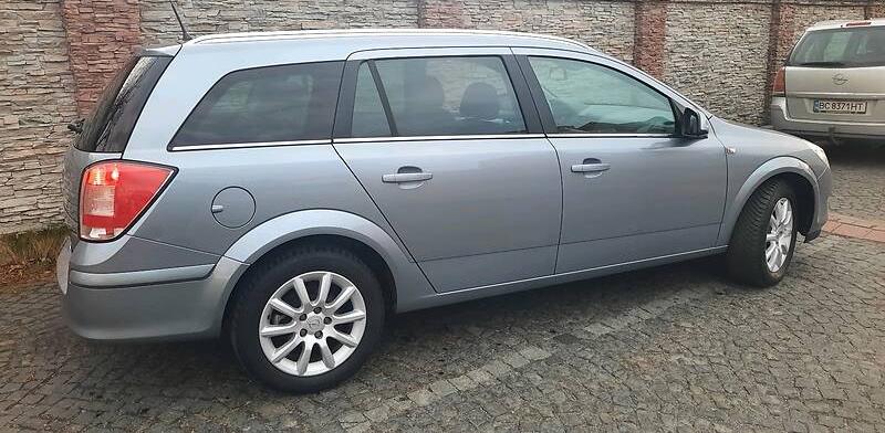 Opel Astra H 2009