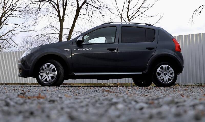 Dacia Sandero StepWay 1.6 MPI STAN NOVOGO  2011