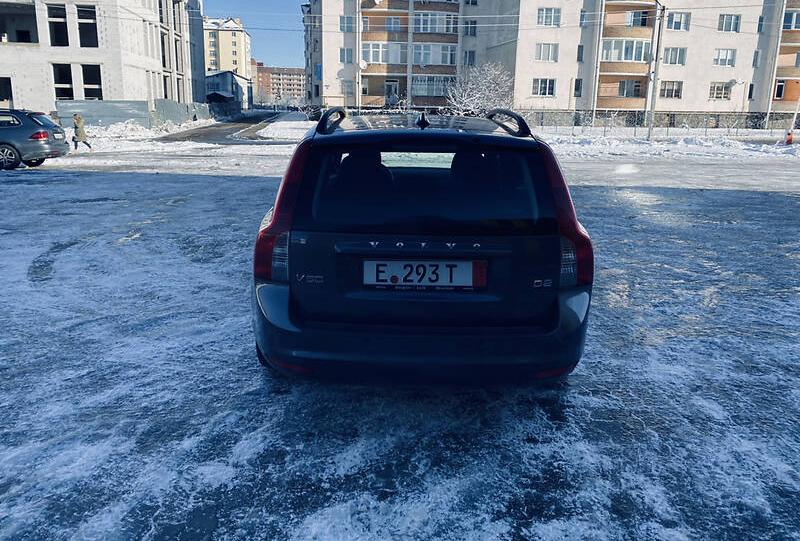 Volvo V50 2011
