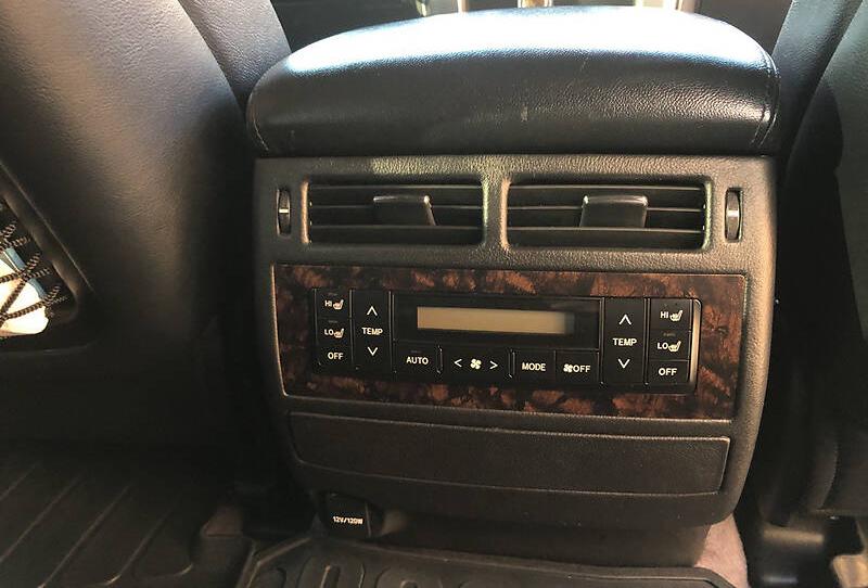 Toyota Land Cruiser 200 2013