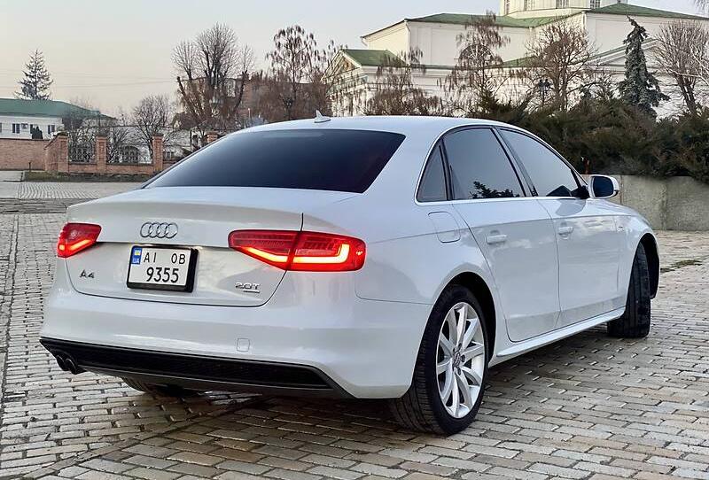 Audi A4 Premium S line 2014