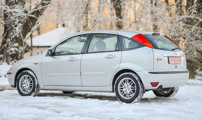 Ford Focus CHIA 2003