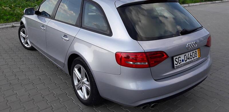Audi A4 Avant 2015