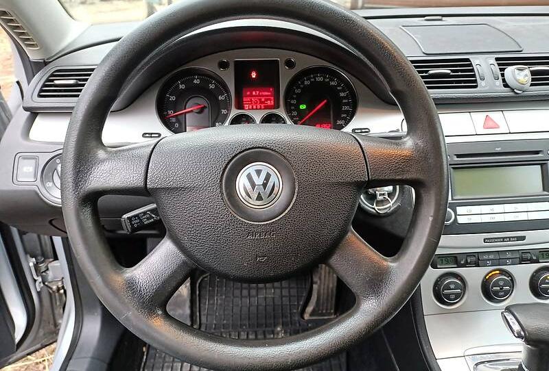 Volkswagen Passat B6 2008