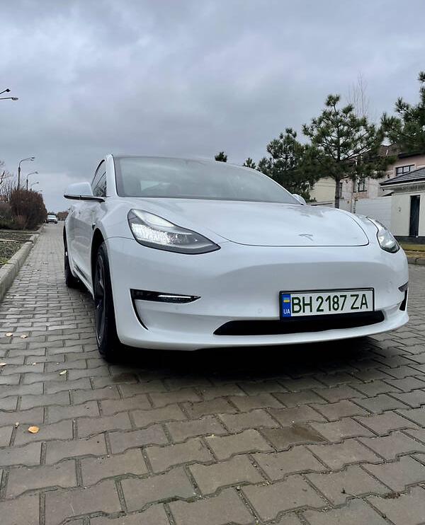 Tesla Model 3 Standard Plus 2019