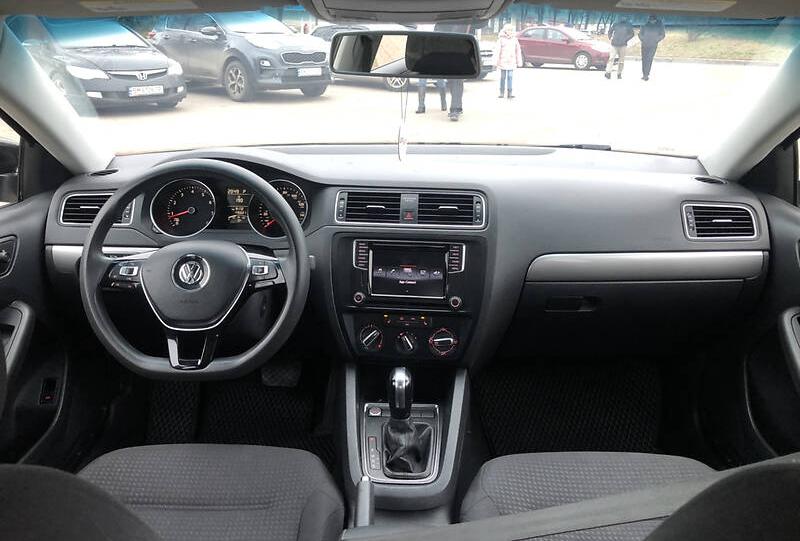 Volkswagen Jetta SE 2015