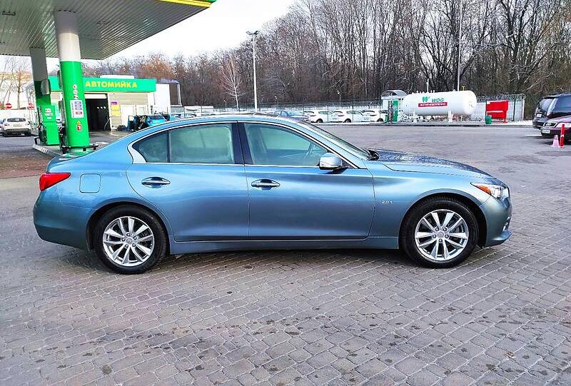 Infiniti Q50 Premium 2016