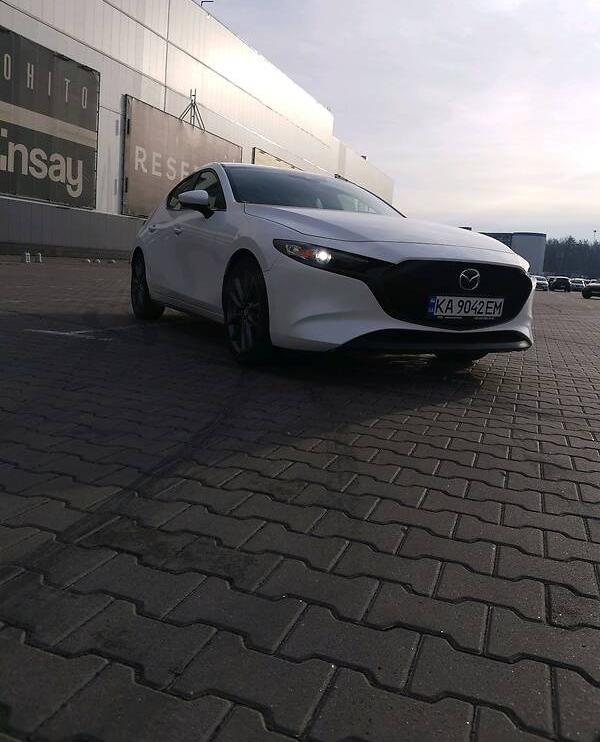 Mazda 3 PREFERRED PACKAGE 2019