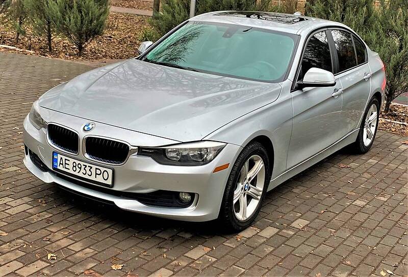 BMW 328 Silver 2013