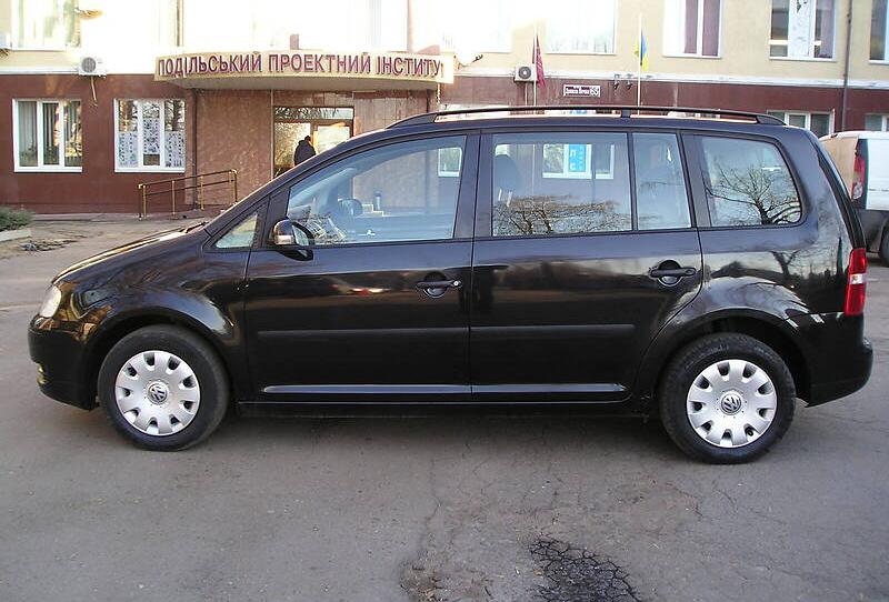 Volkswagen Touran 1.6 MPI 2003