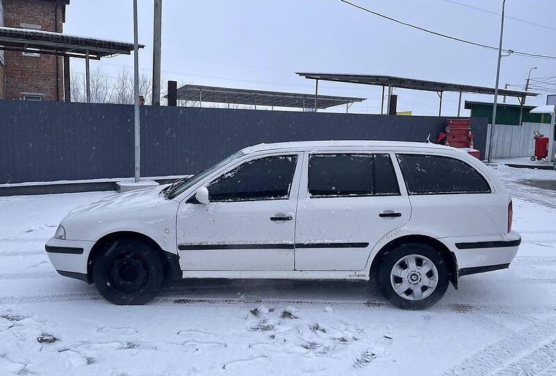 Skoda Octavia Tour 2000