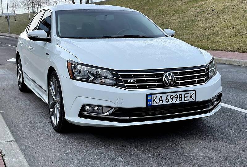 Volkswagen Passat B8 R Line  2016