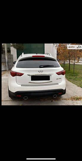 Infiniti QX70 S  2015