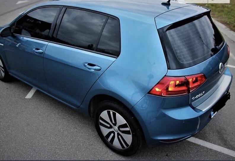 Volkswagen e-Golf SEL Premium  2014